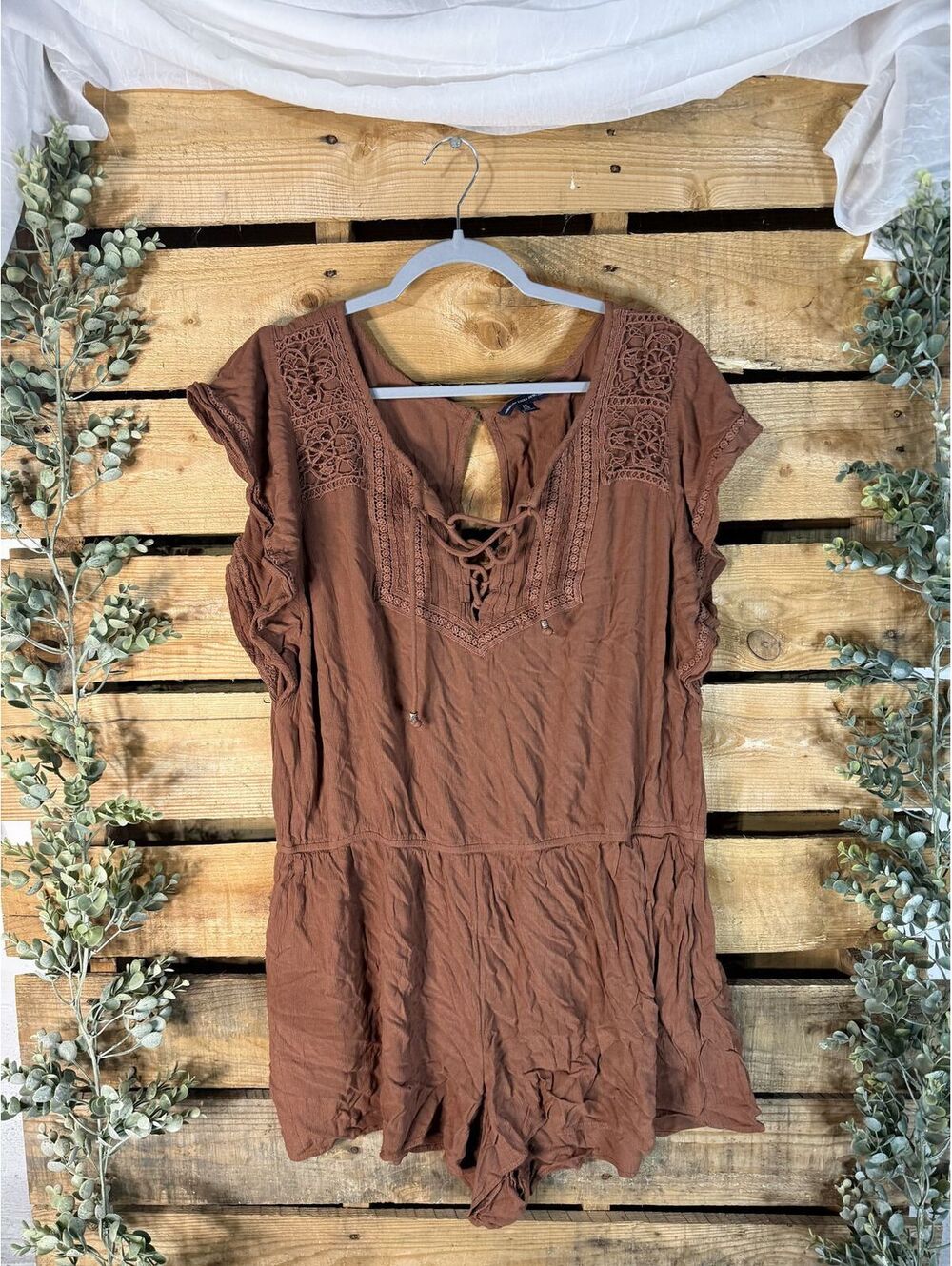 American Eagle Outfitters Brown Lace-Up Romper XXL